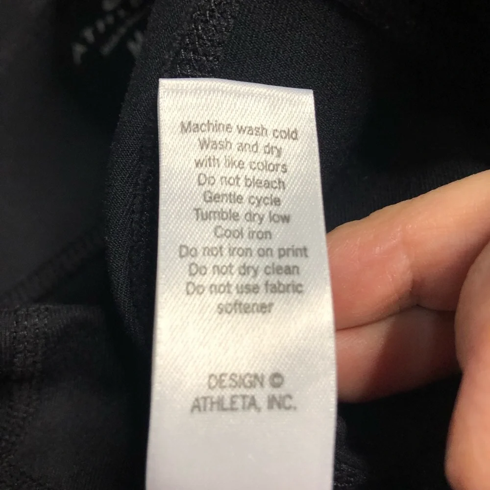 Athleta Pants Greenwich Gaucho Womens Medium Athletic Leggings